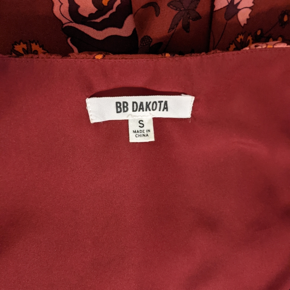BB Dakota Carabelle Burgundy Floral Dress (S) - Picture 7 of 7